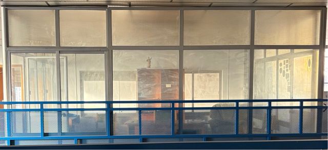 Oficina modular aluminio y cristal