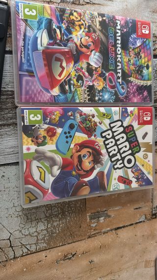 Nintendo Switch con Mario Party y Mario Deluxe