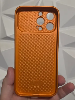 Confezione da 3 nuove cover per iPhone 16 Pro Max