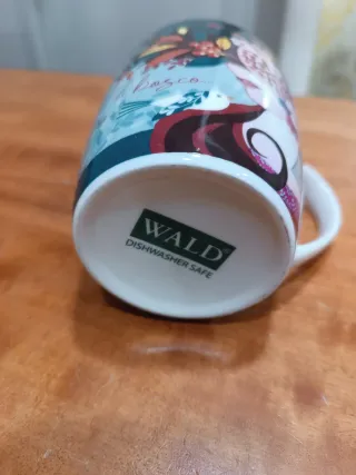 Tazza da tè in porcellana con coperchio