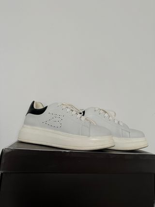 Sneakers bianche TOSCA BLU da donna.