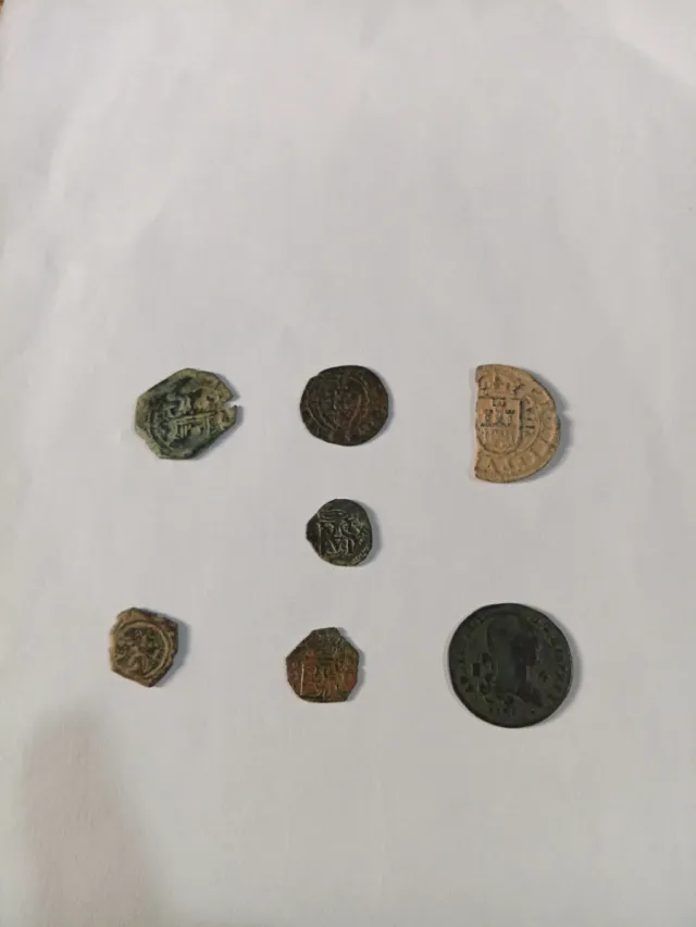 Lote 7 monedas antiguas medievales