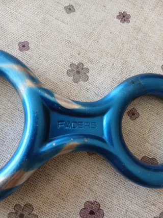 Asegurador Escalada 8