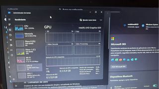 Ordenador Acer Plata y Negro