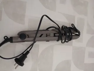 Plancha de pelo gris