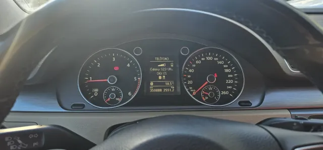 Volkswagen Passat 2012