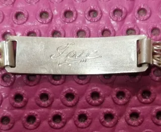 Pulsera de plata grabada