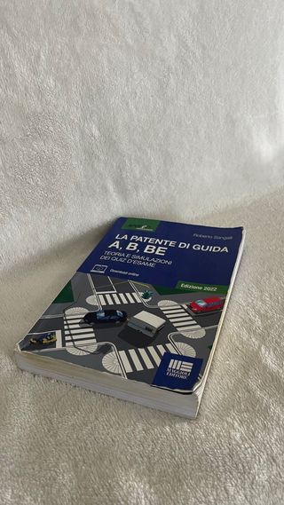 Patente guida A,B,BE 2022 teoria