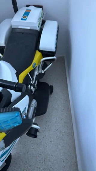 Moto Guardia Civil Tráfico Juguete de bateria