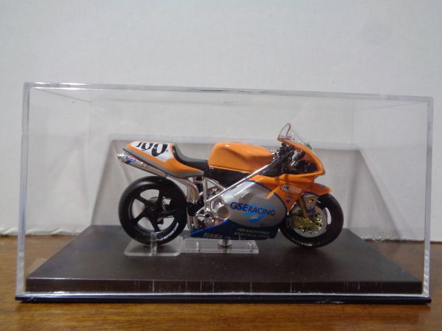 DUCATI 996R – NEIL HODGSON 2001 Y 3 MAS - 1/24