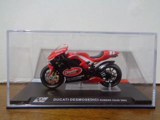 DUCATI 996R – NEIL HODGSON 2001 Y 3 MAS - 1/24