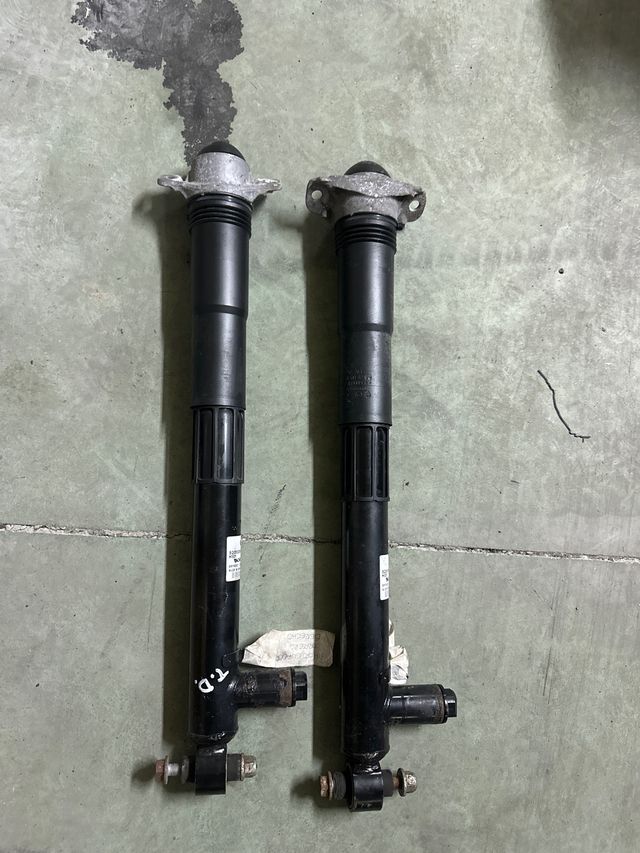 Amortiguadores Traseros Golf Eléctricos