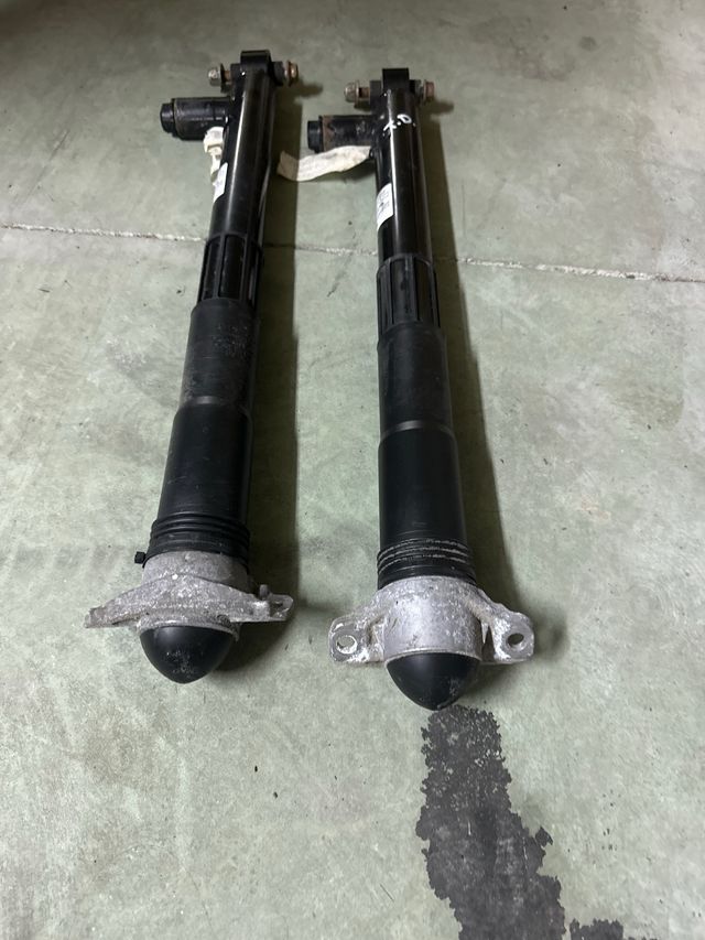 Amortiguadores Traseros Golf Eléctricos