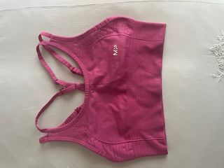 Top deportivo MyProtein rosa