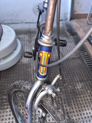 Bici BMX Looping Azul