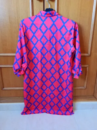 Vestido estampado naranja y morado