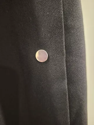 Falda pantalón negra con botones