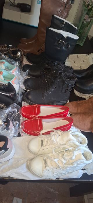 Vendo estos zapatos talla 36 a partir de 5 euros