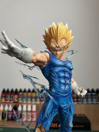 Figura Majin Vegeta