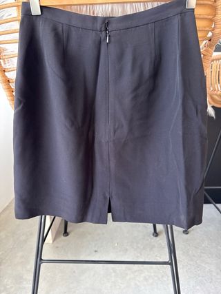 Falda DKNY Negra Talla 6