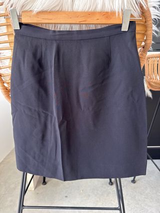 Falda DKNY Negra Talla 6