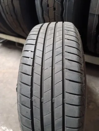 4 Bridgestone 195/65 R15 con llantas BMW