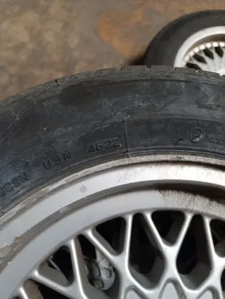 4 Bridgestone 195/65 R15 con llantas BMW