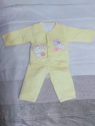 Lote de 3 Conjuntos bebé 0-3 meses como nuevos