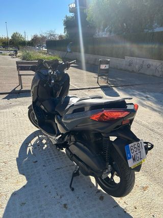 Yamaha XMAX 125 Tech MAX