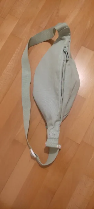 Riñonera Air Jordan Verde