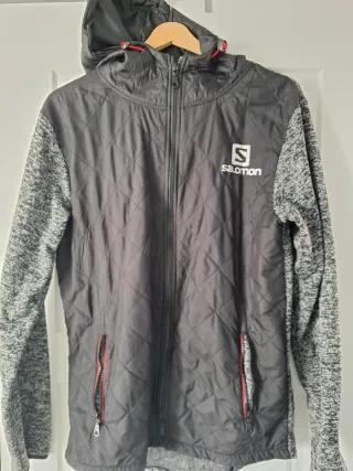 Chaqueta imitacion Salomon acolchada con capucha
