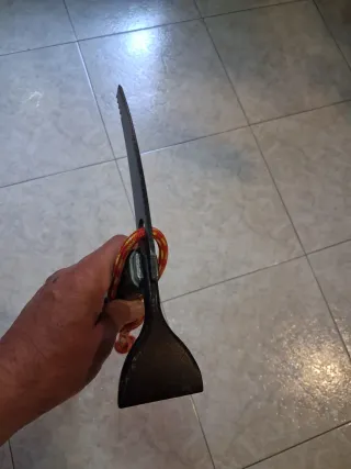 Piolet clásico alpinismo