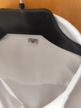 Camisa elegante hombre blanca.