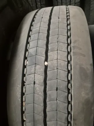 2 Neumáticos Dirección Michelin 315/70 R22.5