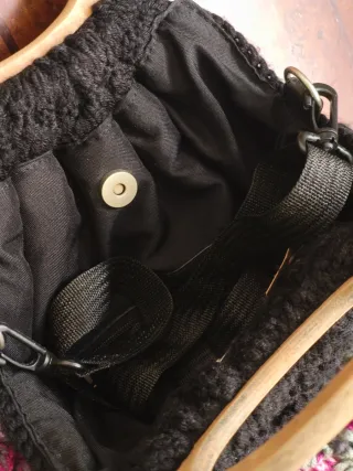 Bolso Crochet Flores Negro y Multicolor