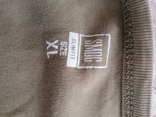 Camisa manga larga verde oliva talla Xl marca smog