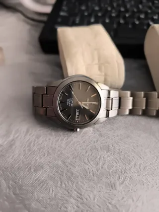 Reloj Seiko Sapphire Titanium 100M.original