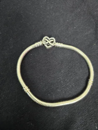 Pulsera Pandora Corazón Nudo Infinito Plata