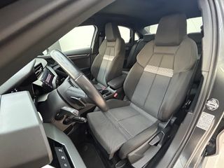 Audi A3 Sedan 35Tfsi mHEV S-Line