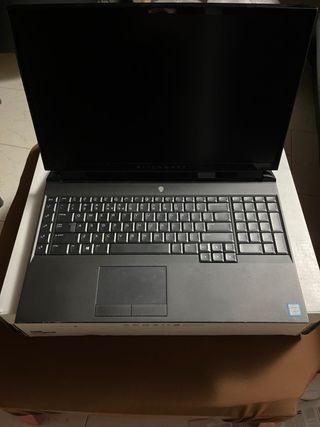 Alienware Area-51m