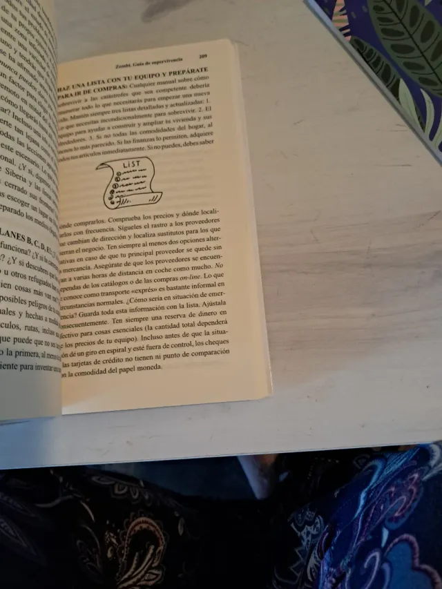 Zombi. Guía de supervivencia (Spanish Edition)