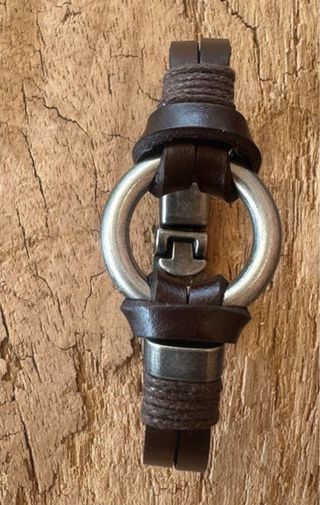 Pulsera de cuero