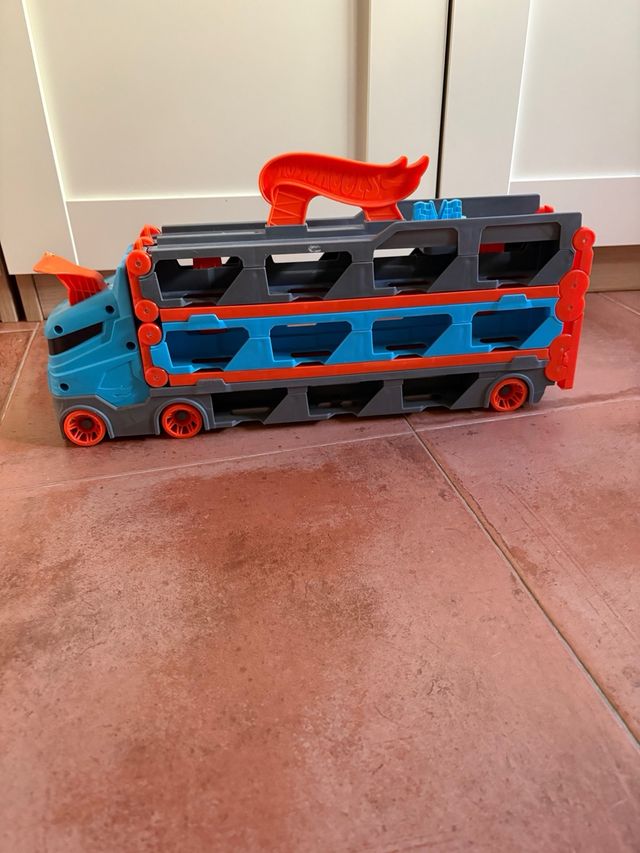 Camión Transporte Hot Wheels Convertible