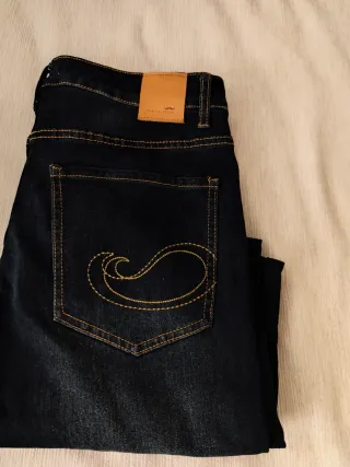 Pantalón vaquero NUNEZ DE ARENAS Talla 42