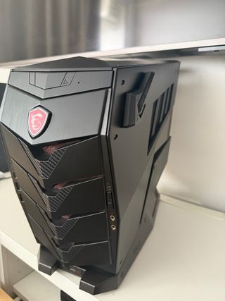 Torre PC GAMING MSI AEGIS (sin la caja)