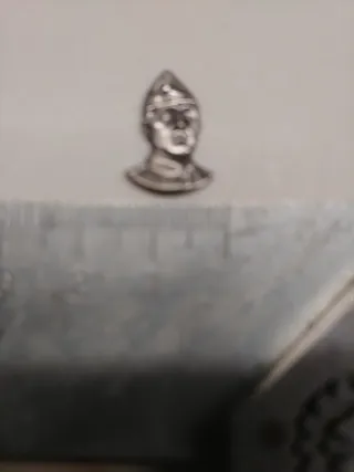 Insignias de plata sin broche