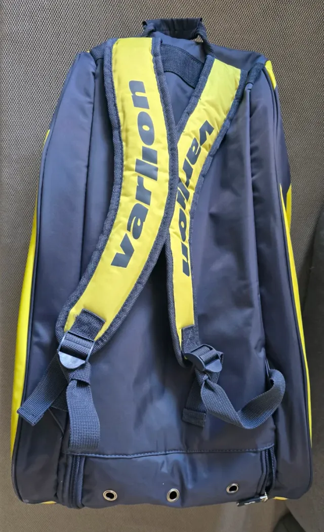 Pala de pádel Siux Subzero 3 y paletero