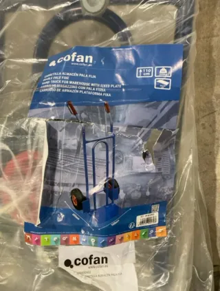 Carretilla de almacén Cofan con pala