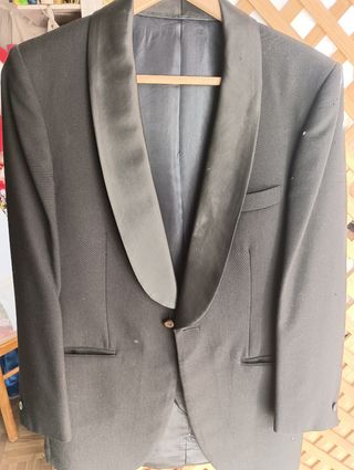 Americana tipo smoking negra