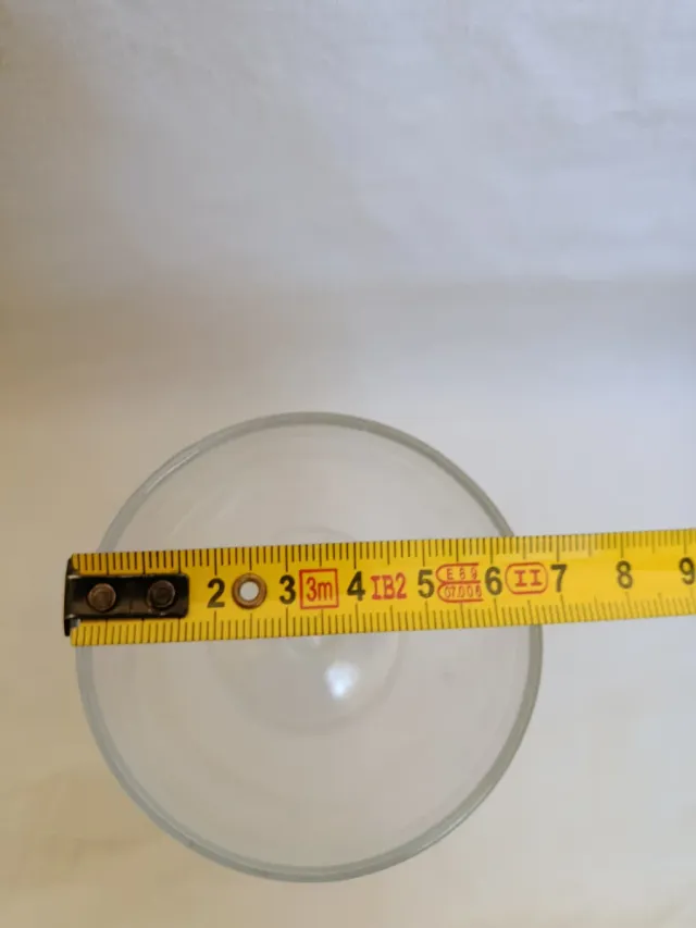 Copa de cristal transparente